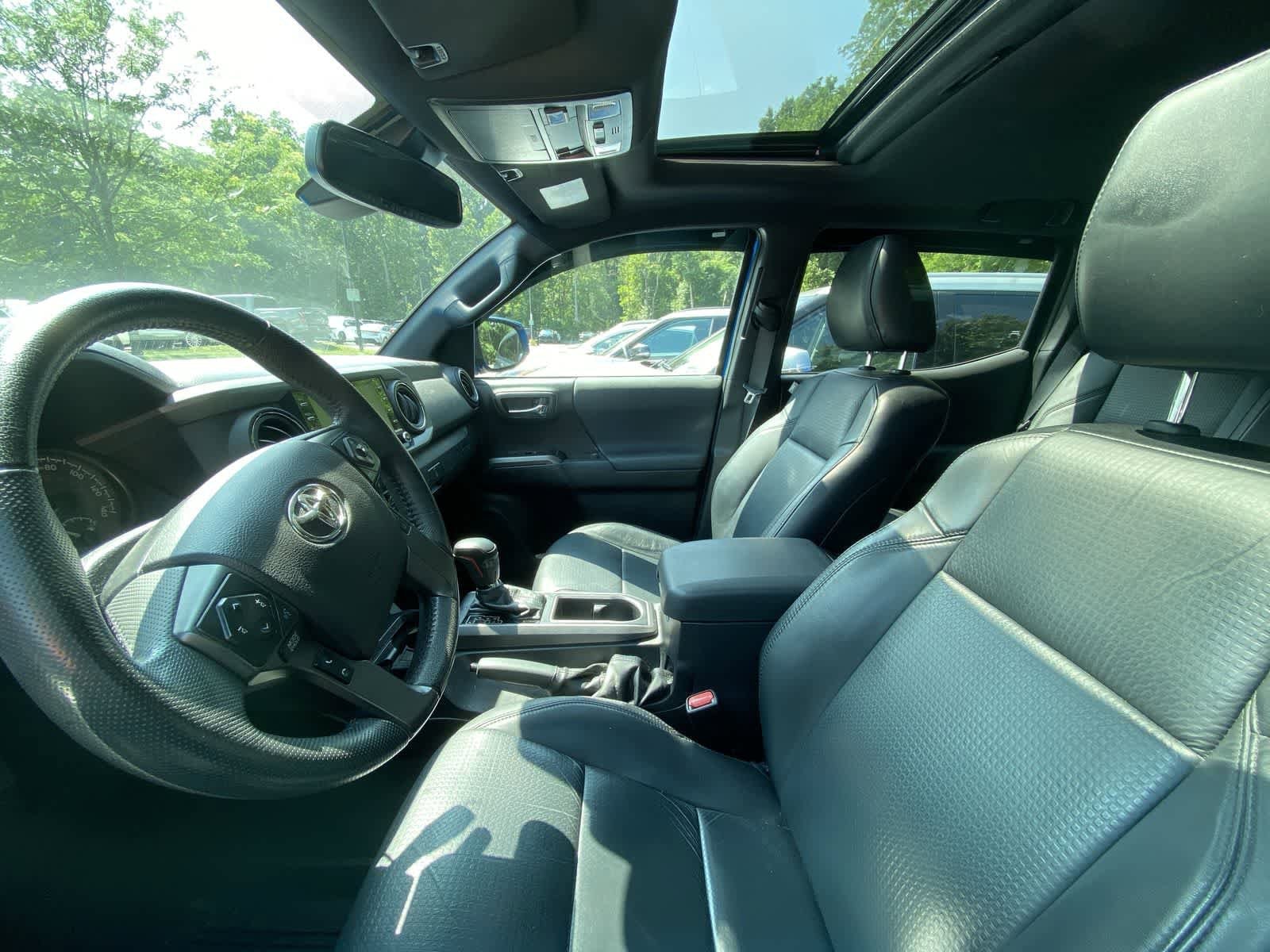 Thumbnail: 2021 Toyota Tacoma - 11