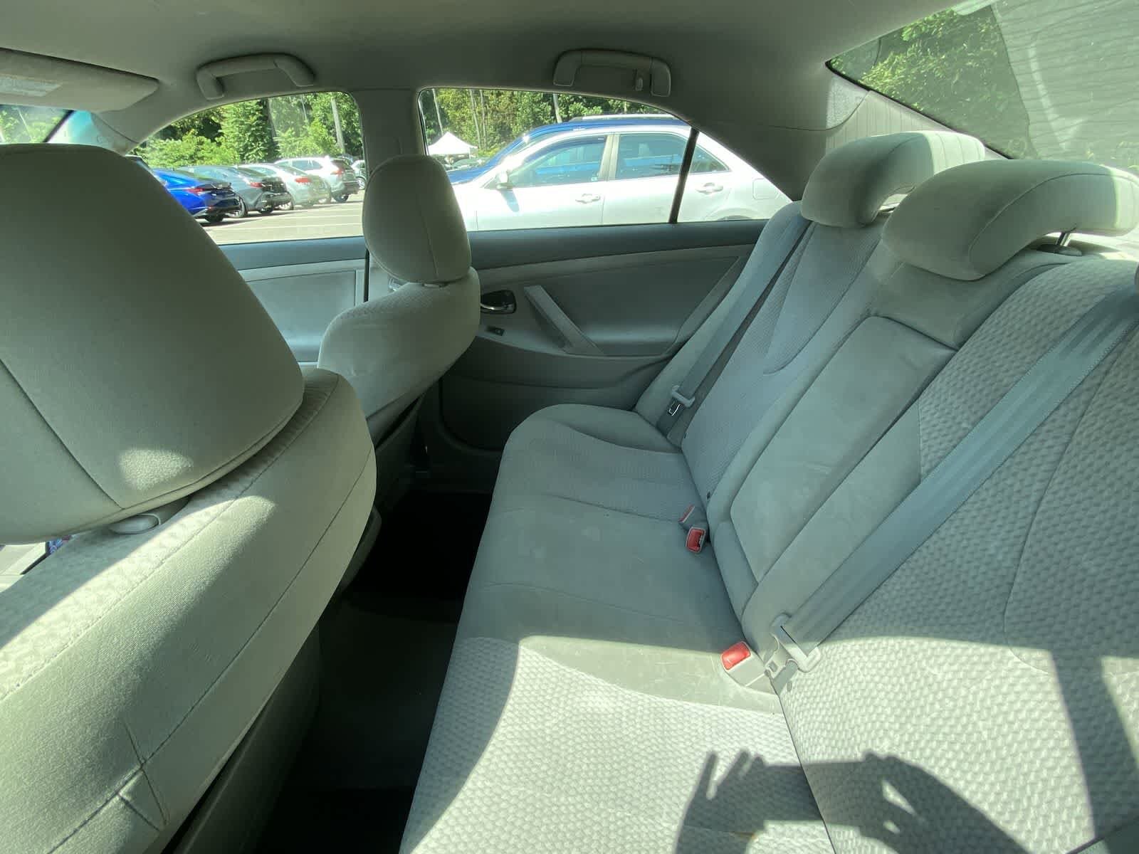 Thumbnail: 2011 Toyota Camry - 10