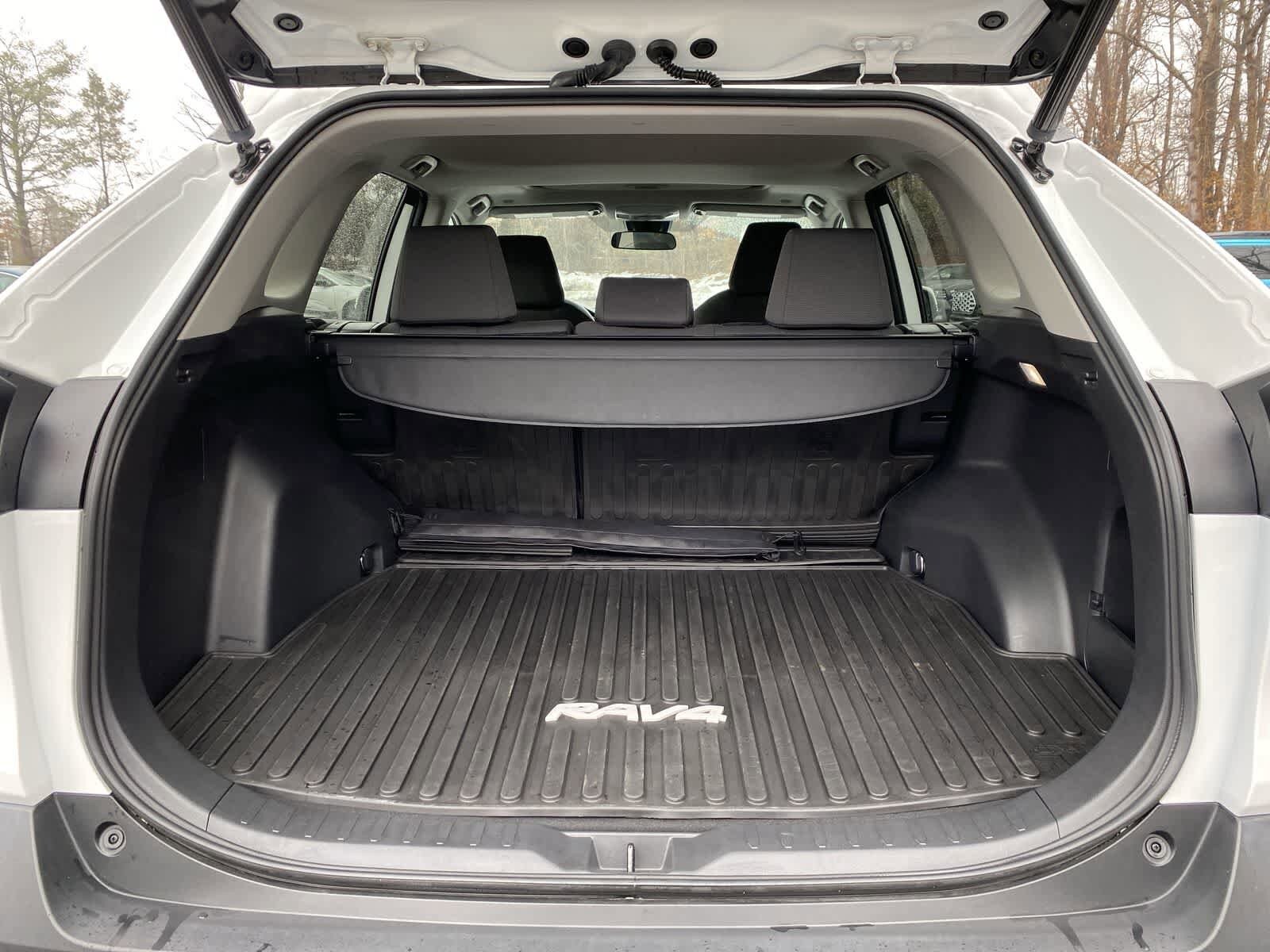 Thumbnail: 2023 Toyota RAV4 - 13