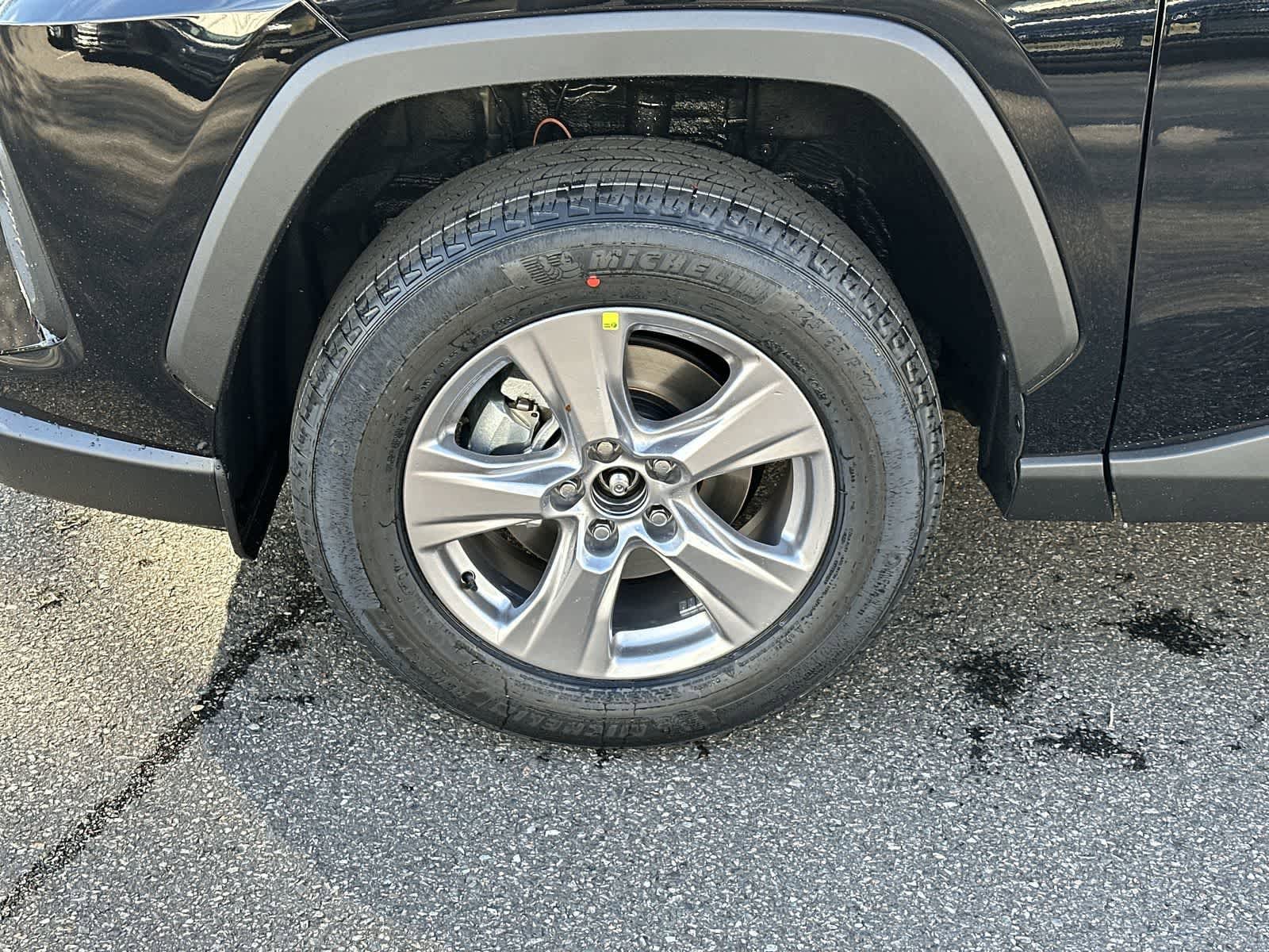 Thumbnail: 2025 Toyota RAV4 - 11