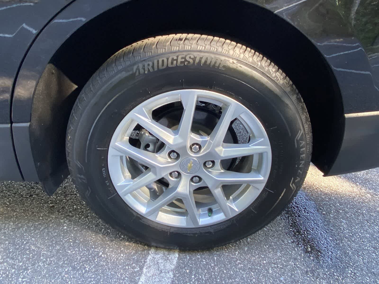 Thumbnail: 2022 Chevrolet Equinox - 12