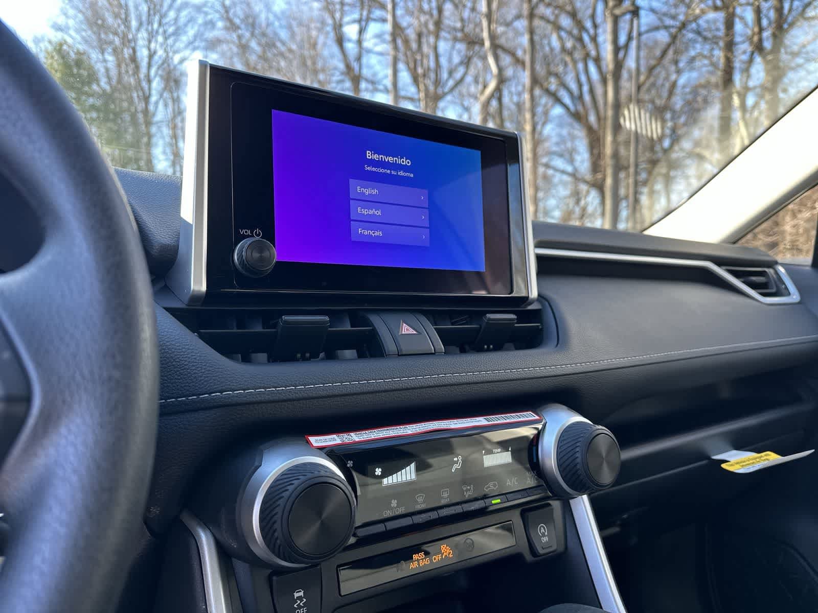 Thumbnail: 2025 Toyota RAV4 - 23