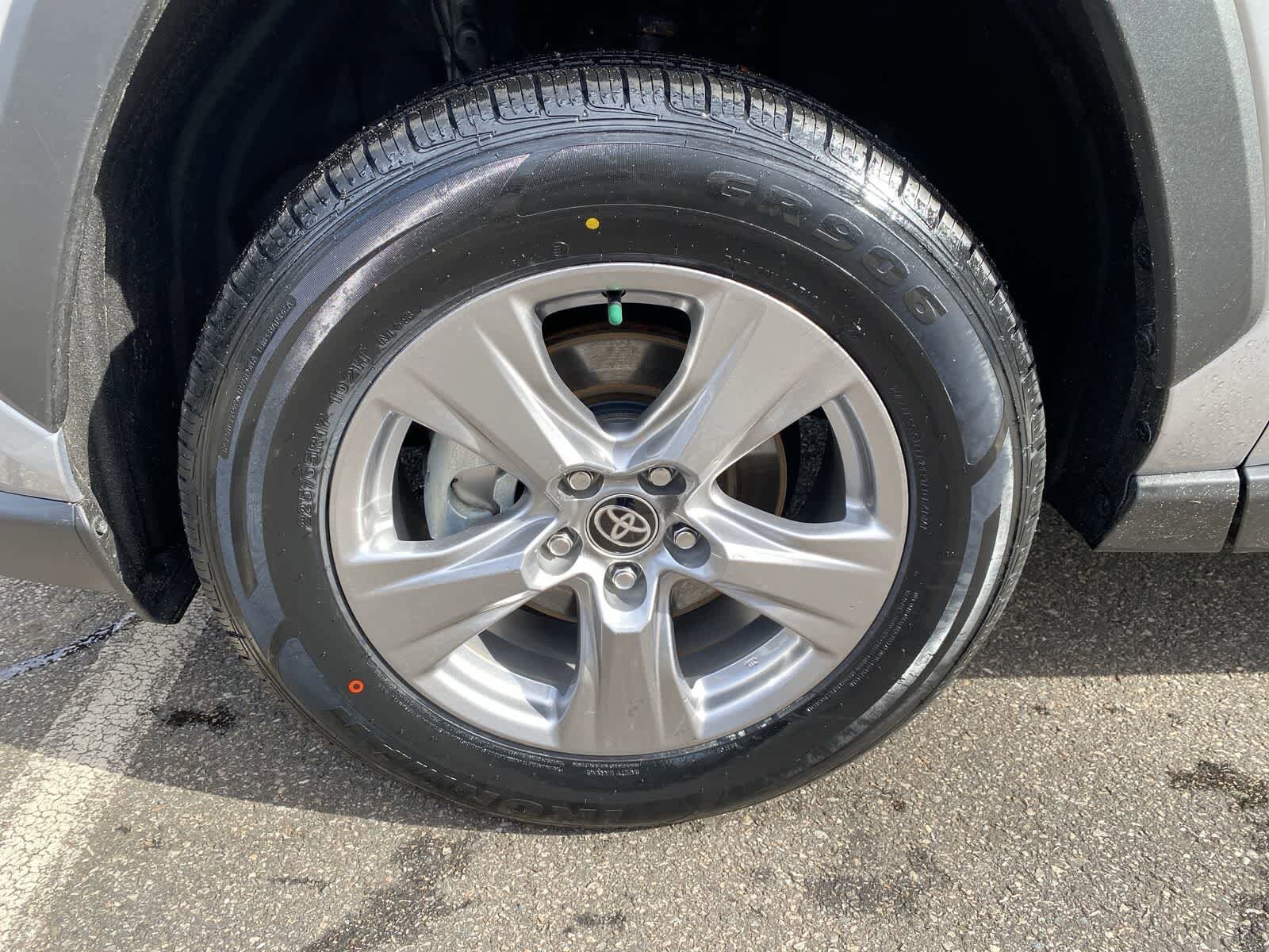 Thumbnail: 2025 Toyota RAV4 - 14