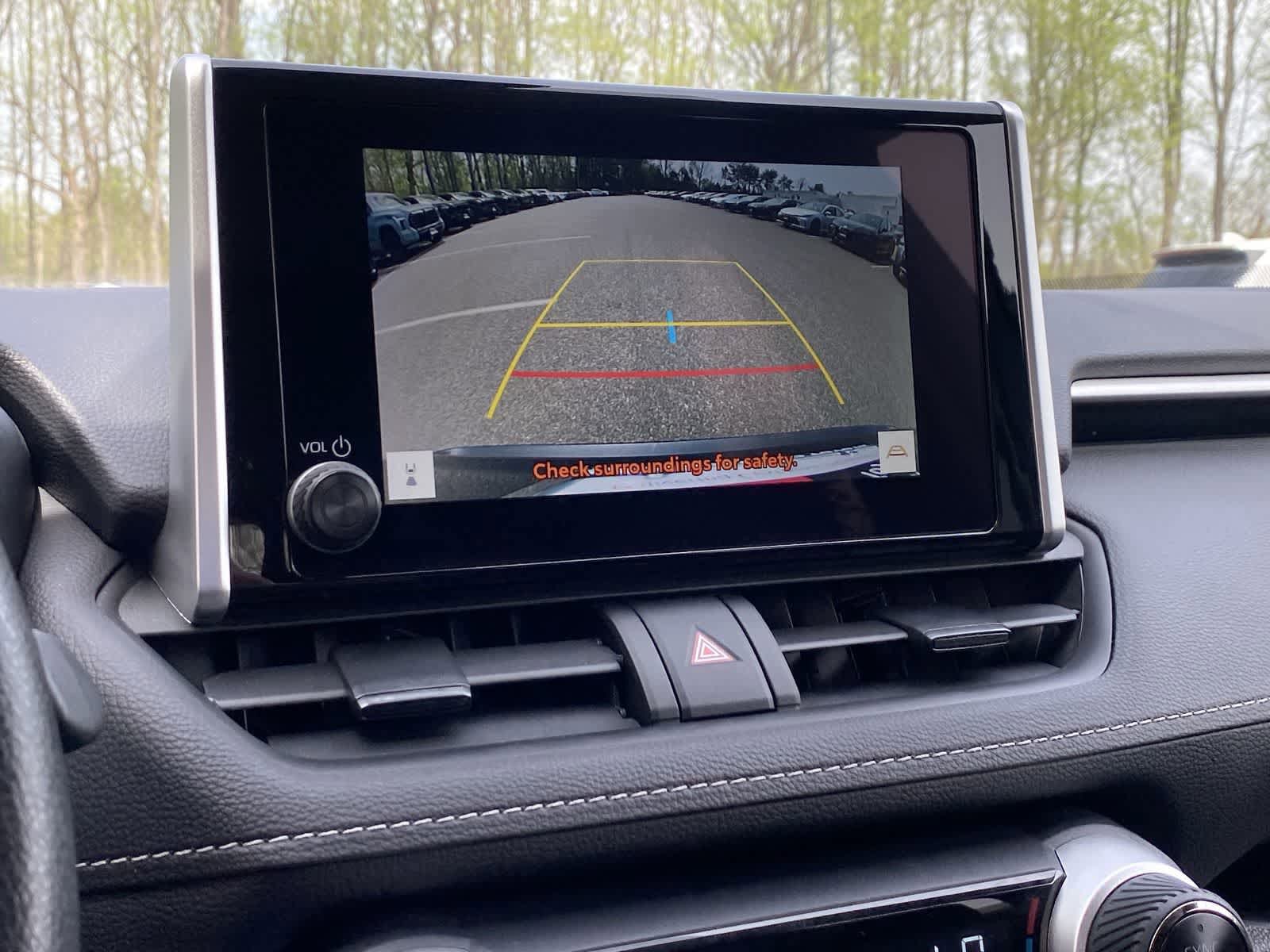 Thumbnail: 2025 Toyota RAV4 - 30