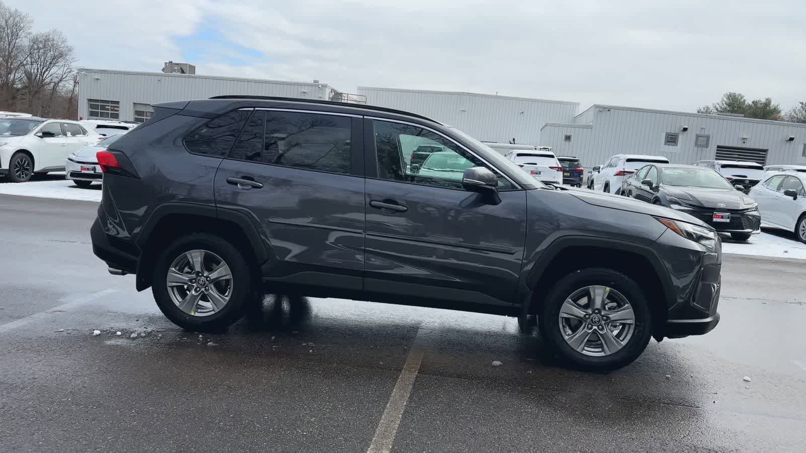 Thumbnail: 2025 Toyota RAV4 - 9