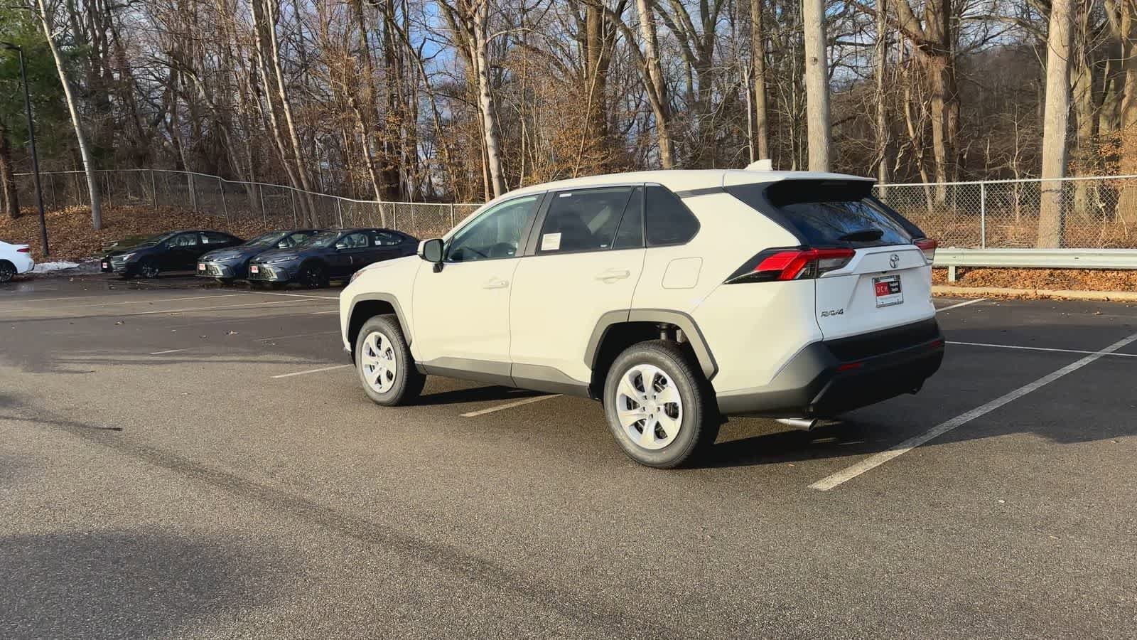 Thumbnail: 2025 Toyota RAV4 - 6