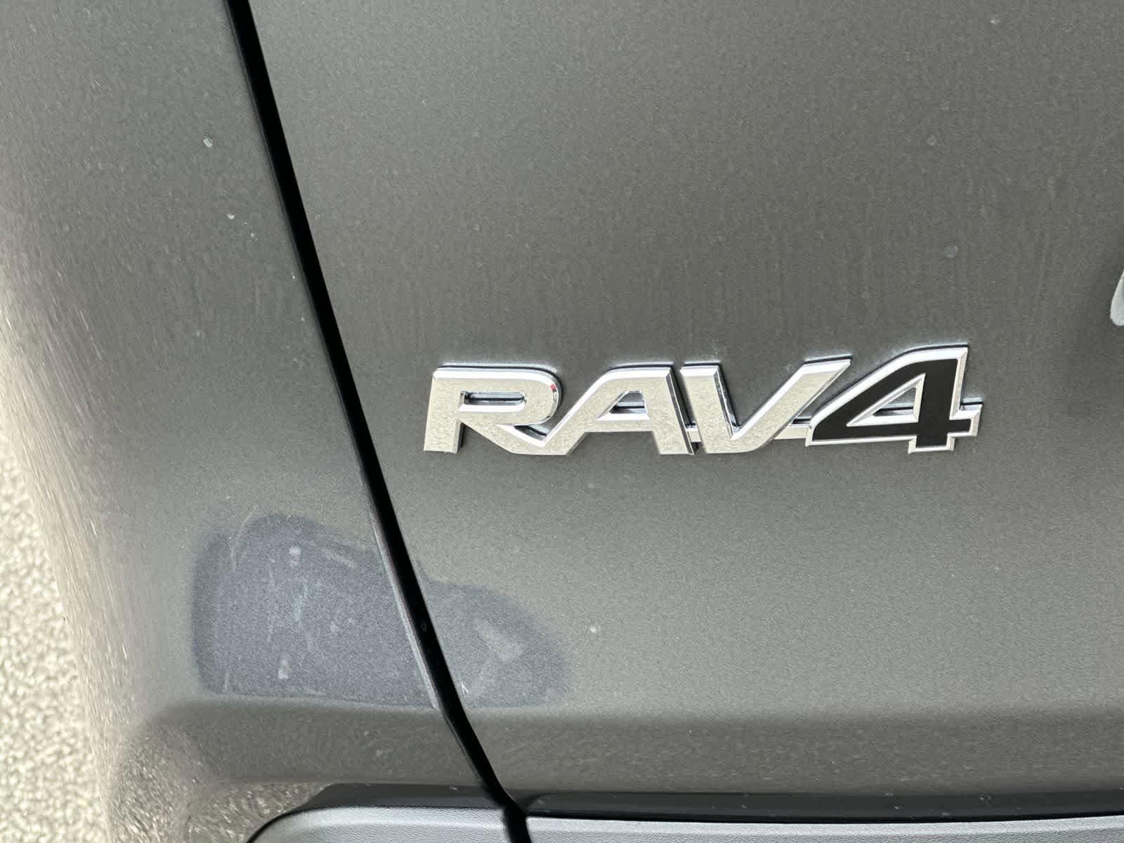 Thumbnail: 2025 Toyota RAV4 - 17