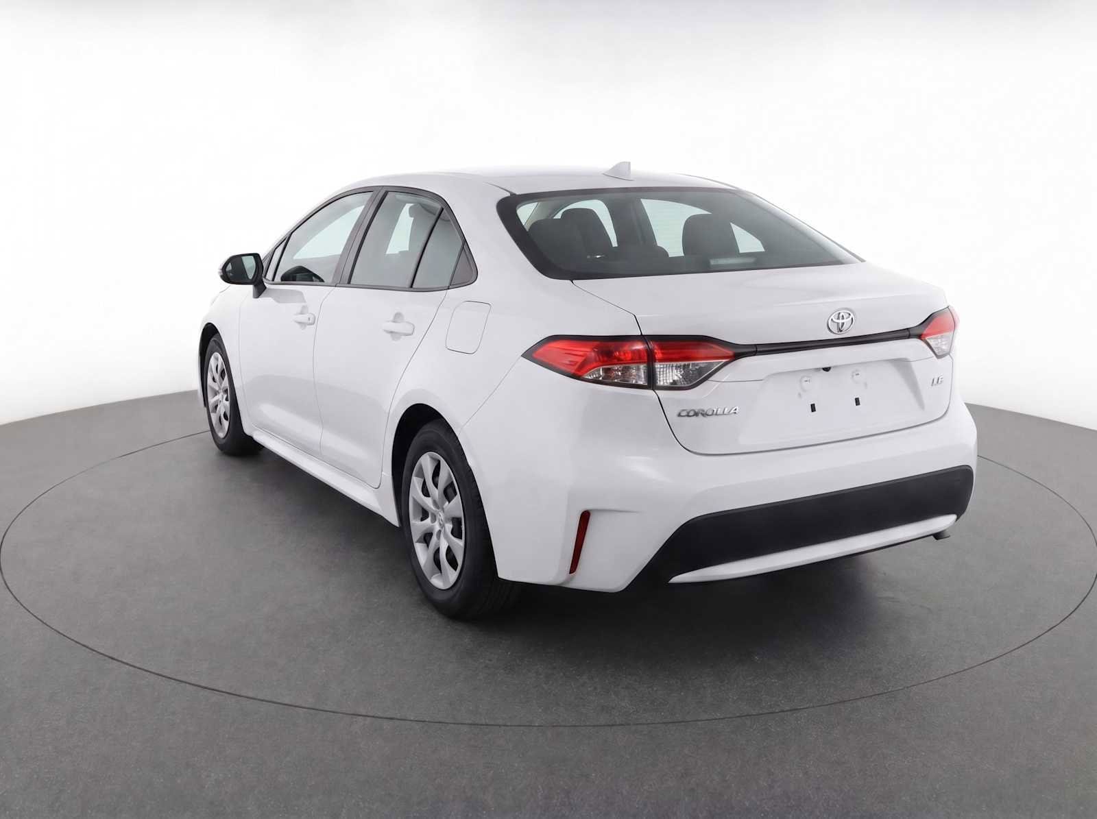 2024 Toyota Corolla LE - Photo 7