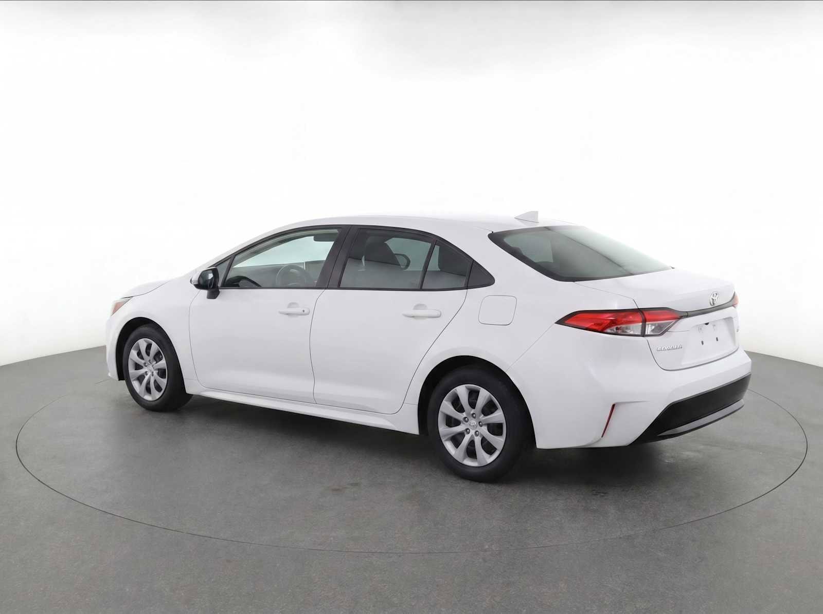 Thumbnail: 2023 Toyota Corolla - 3