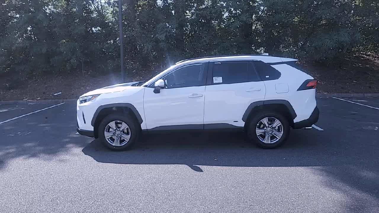 Thumbnail: 2025 Toyota RAV4 - 5