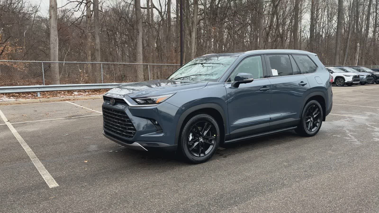 Thumbnail: 2026 Toyota Grand Highlander - 4