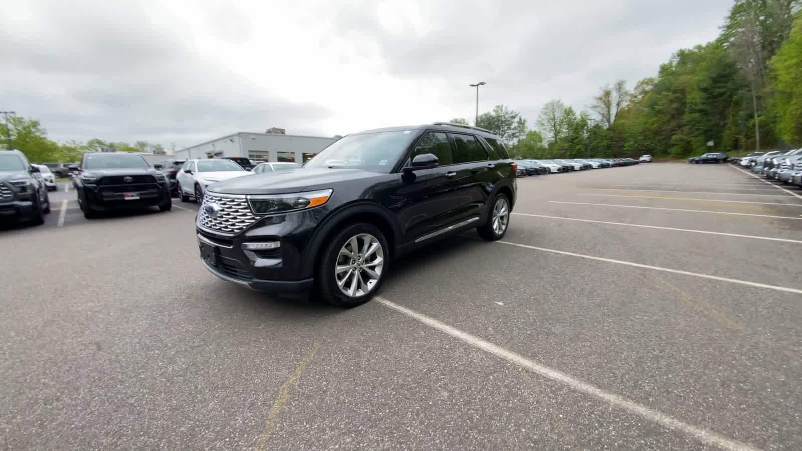 Thumbnail: 2023 Ford Explorer - 4