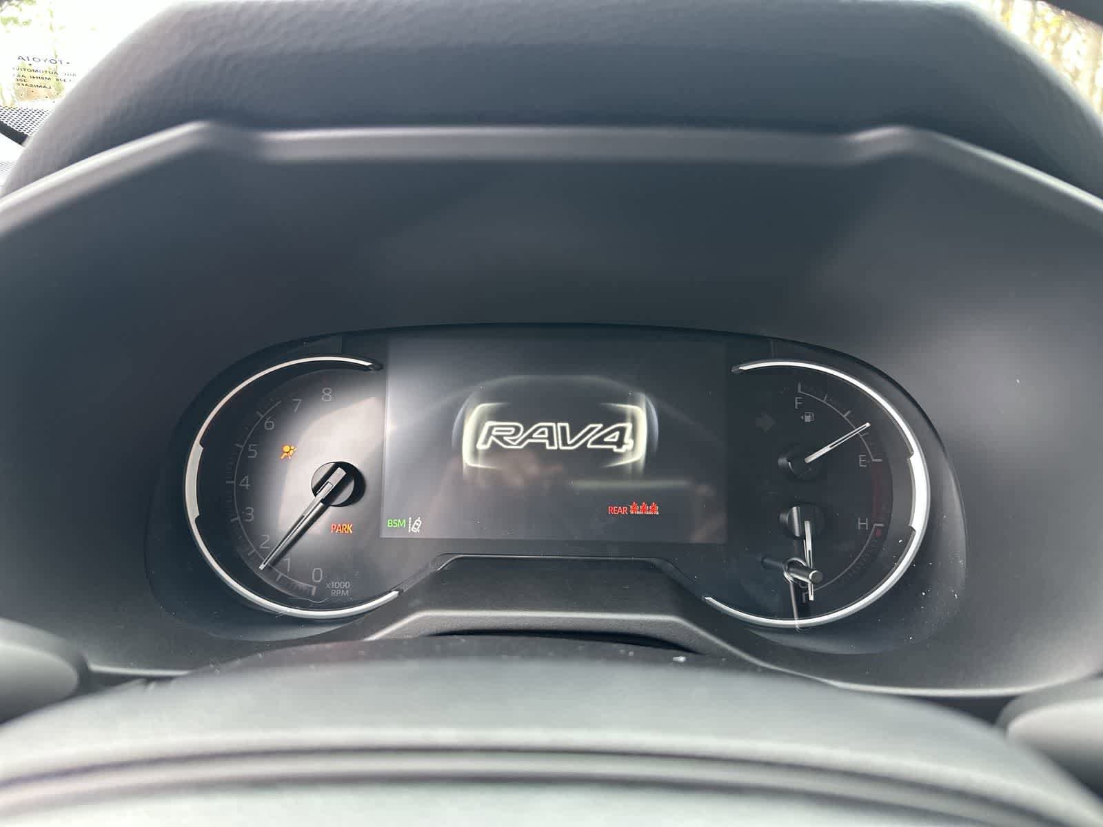 Thumbnail: 2025 Toyota RAV4 - 17