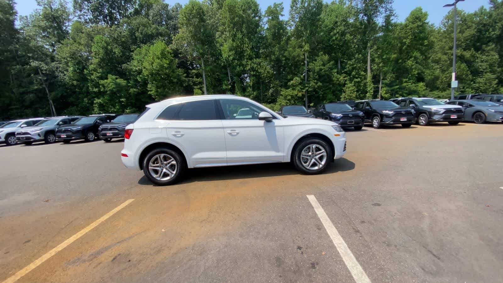 Thumbnail: 2019 Audi Q5 - 9
