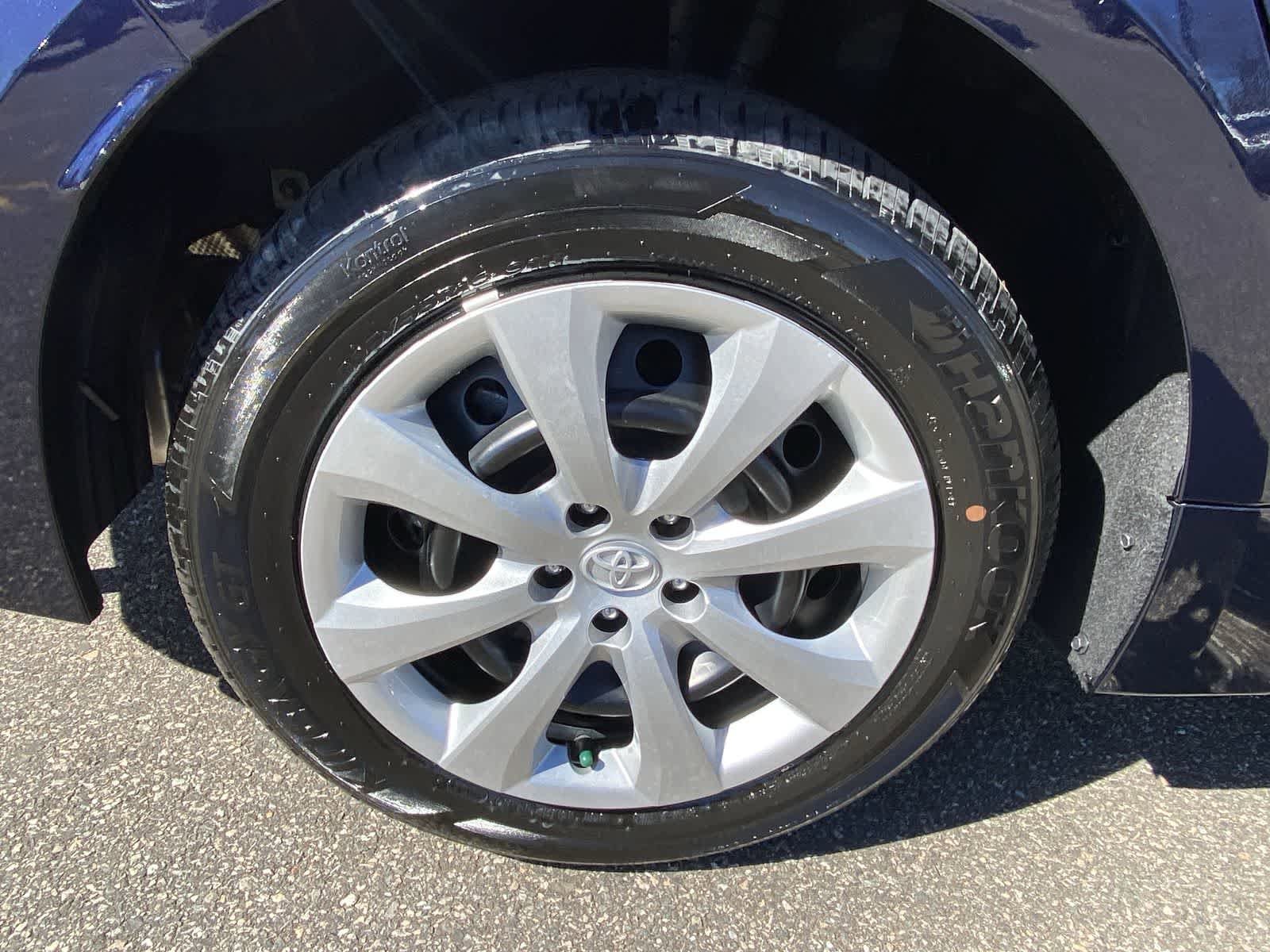 Thumbnail: 2025 Toyota Corolla - 16