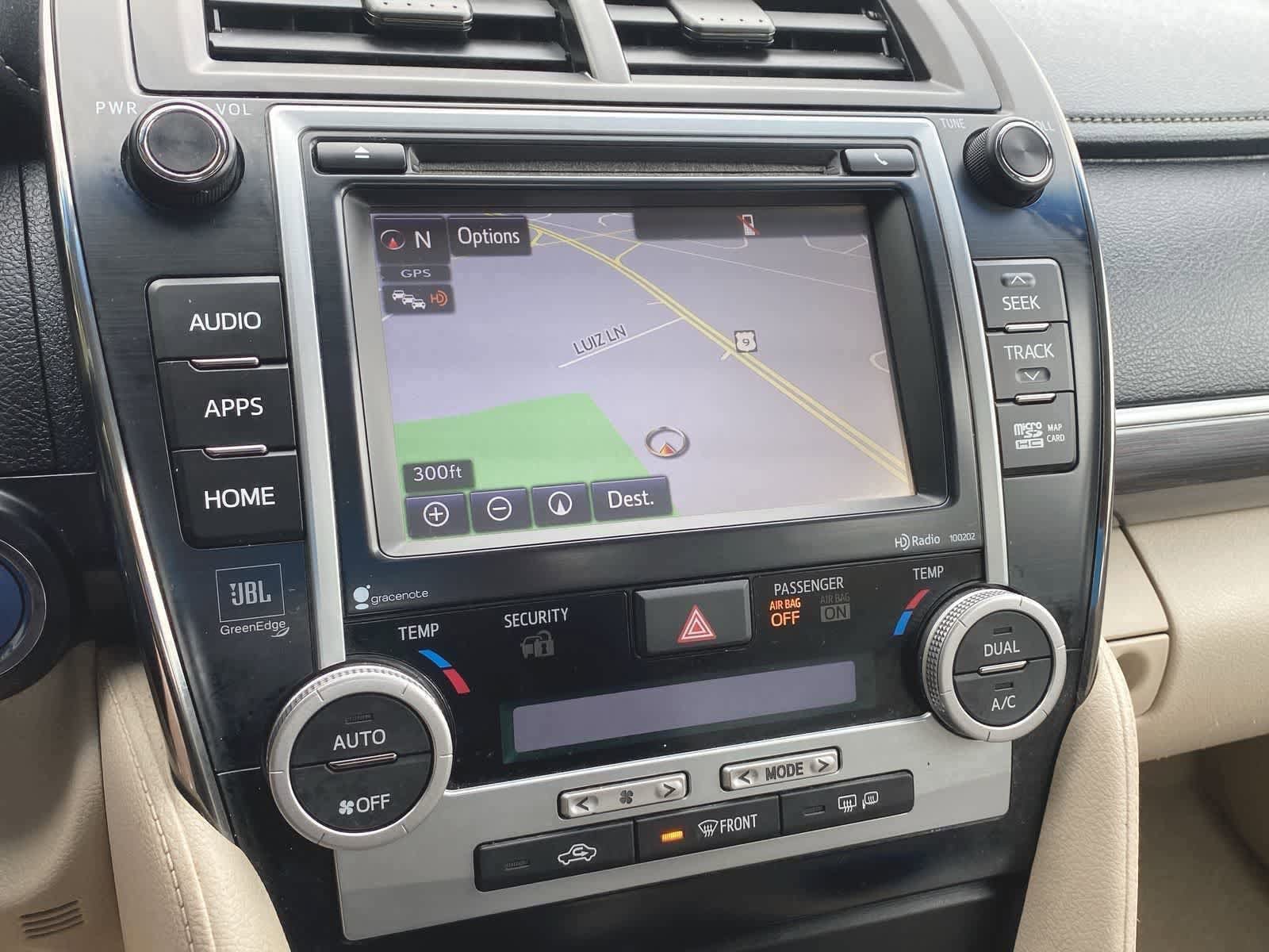 Thumbnail: 2014 Toyota Camry - 28