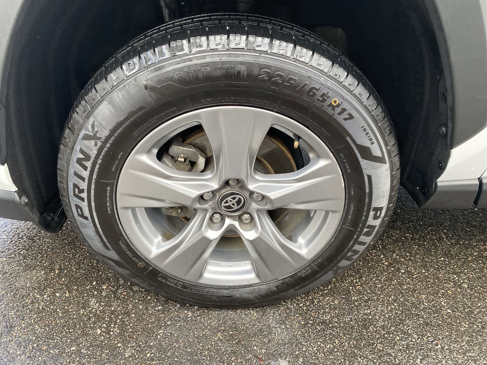 Thumbnail: 2024 Toyota RAV4 - 19