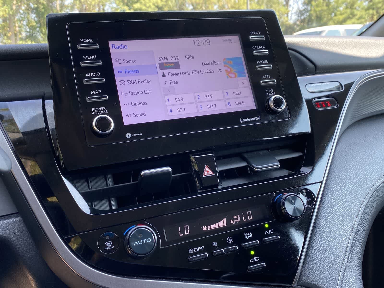 Thumbnail: 2023 Toyota Camry - 26