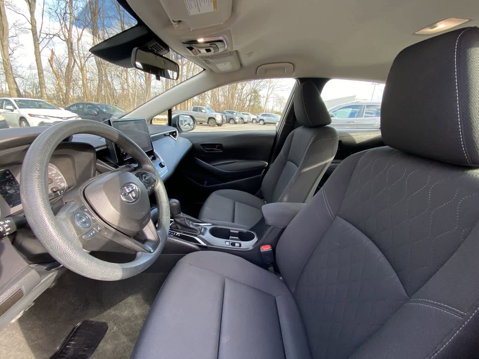 Thumbnail: 2023 Toyota Corolla - 17