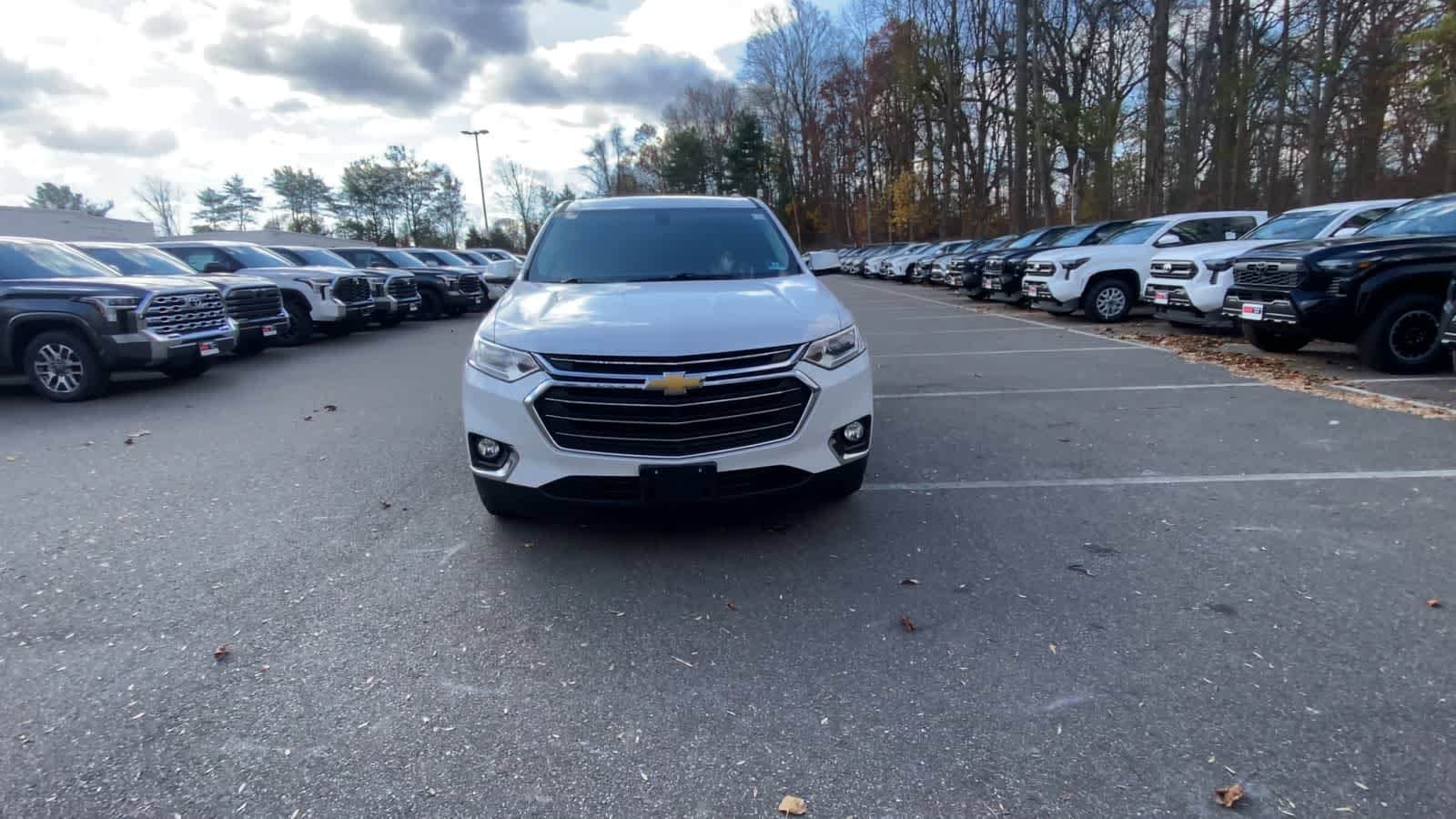 Thumbnail: 2018 Chevrolet Traverse - 9