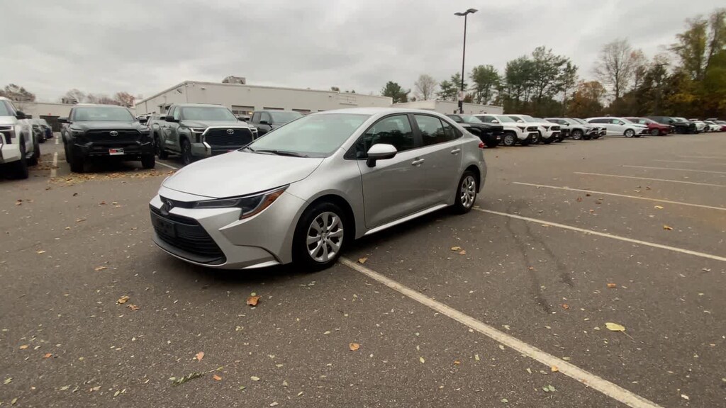 Used 2024 Toyota Corolla LE Sedan