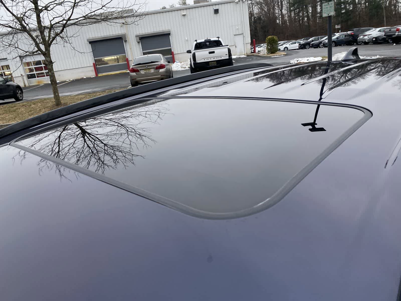 Thumbnail: 2025 Toyota RAV4 - 25