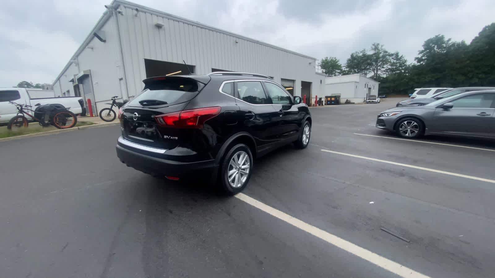 Thumbnail: 2019 Nissan Rogue Sport - 8
