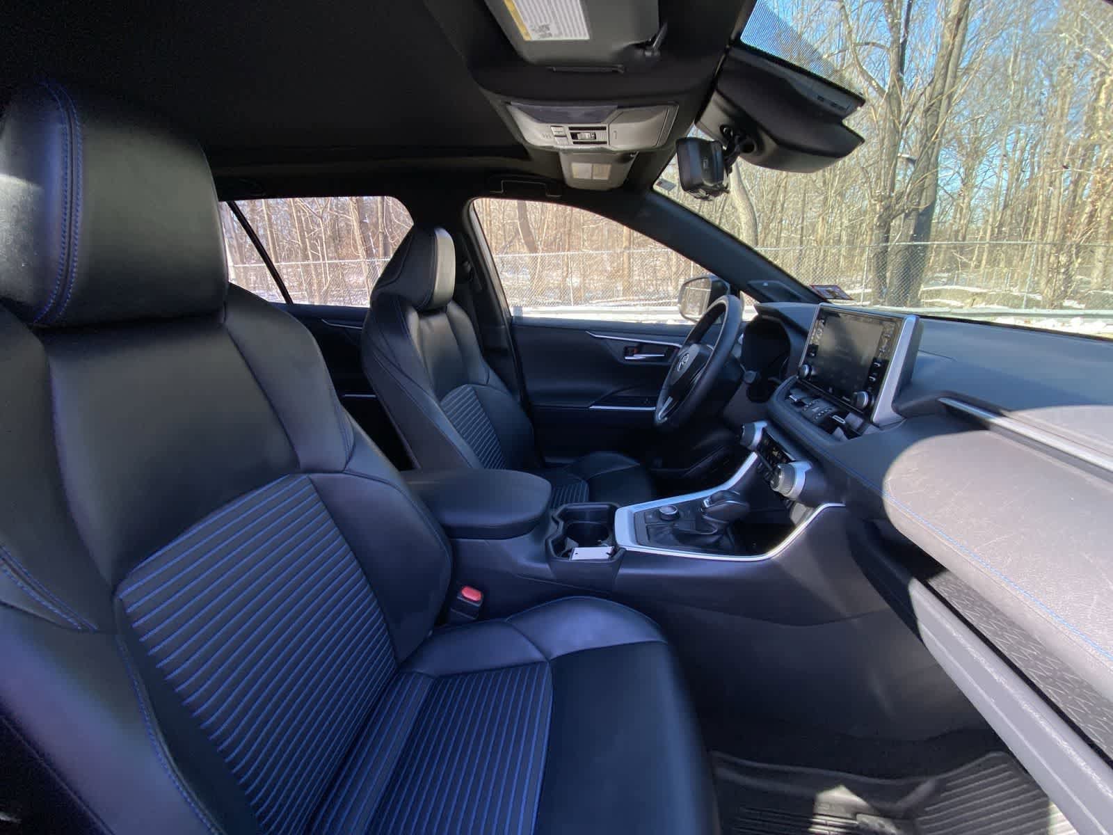 Thumbnail: 2019 Toyota RAV4 - 27