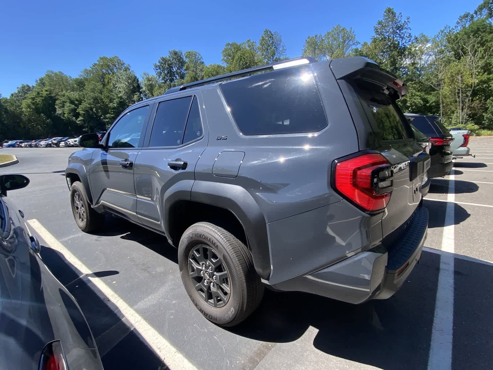Thumbnail: 2025 Toyota 4Runner - 9