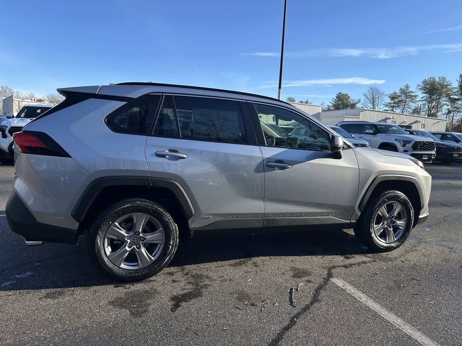 Thumbnail: 2025 Toyota RAV4 - 19