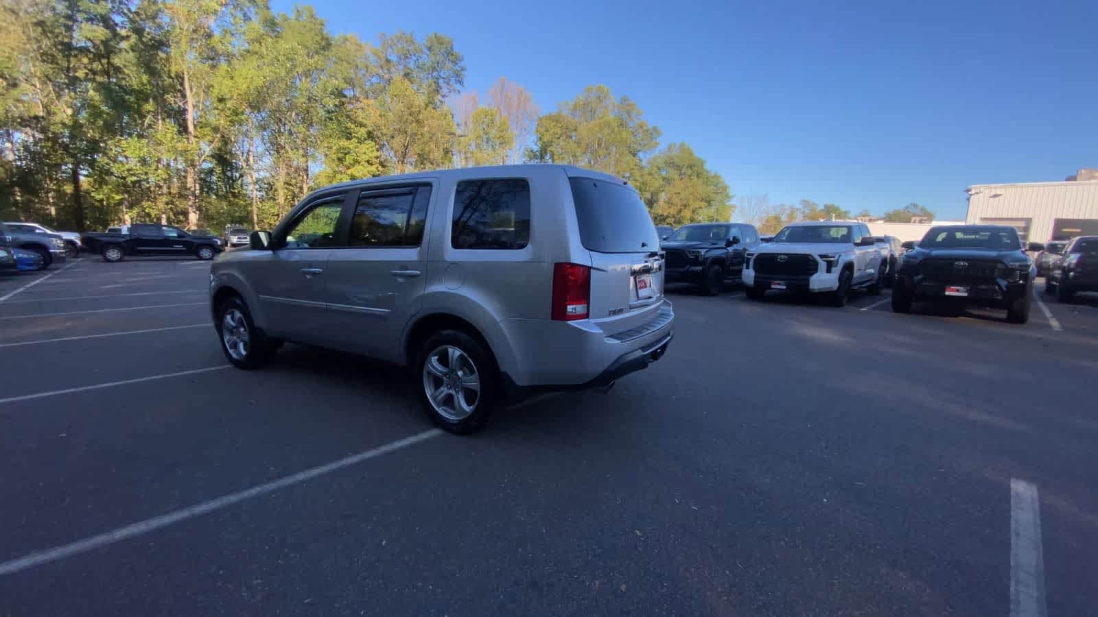 Thumbnail: 2014 Honda Pilot - 6