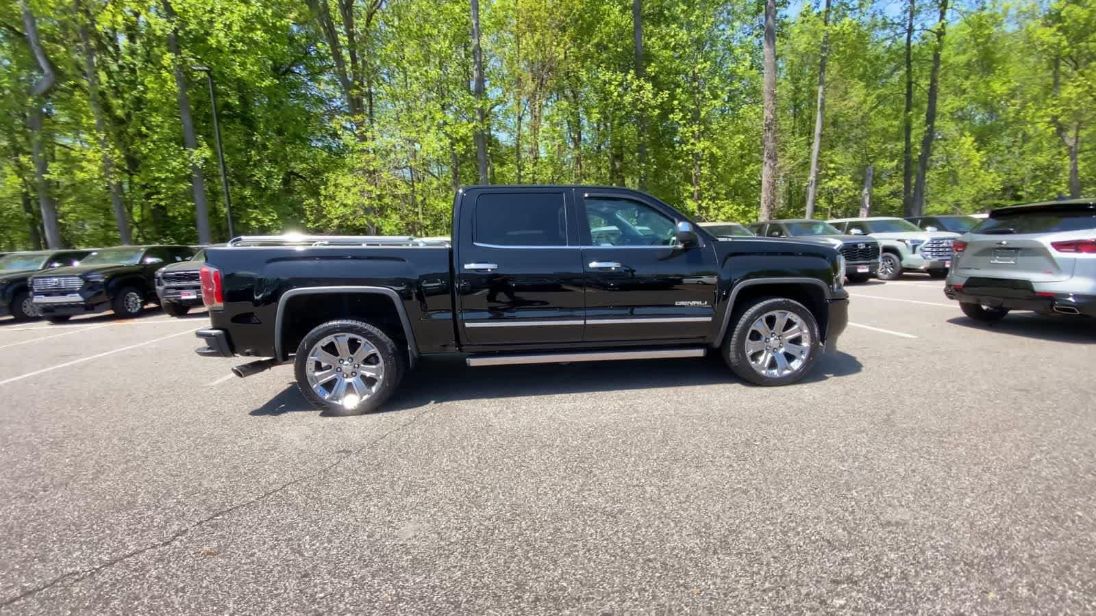 Thumbnail: 2018 GMC Sierra 1500 - 3