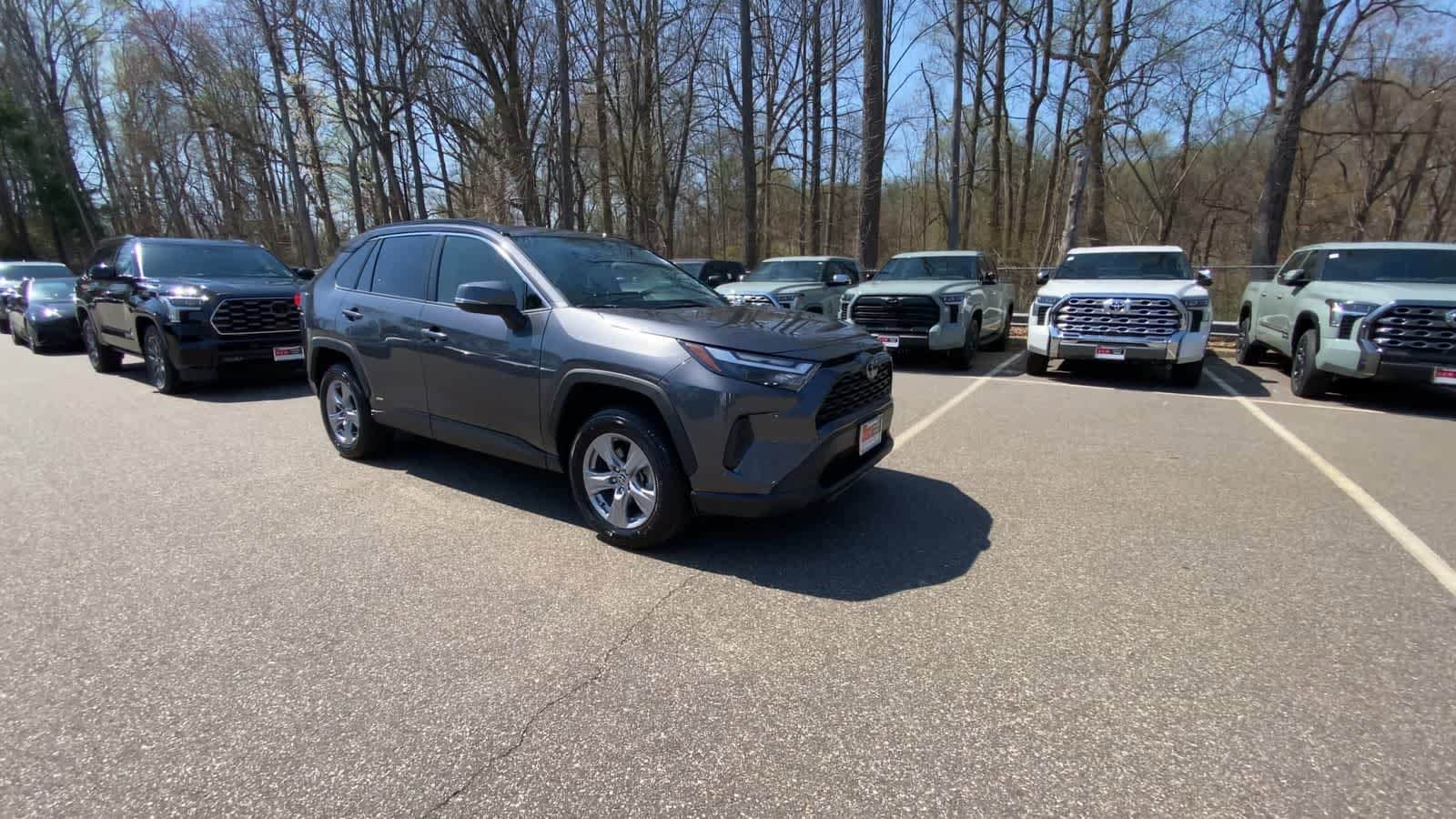 Thumbnail: 2025 Toyota RAV4 - 5