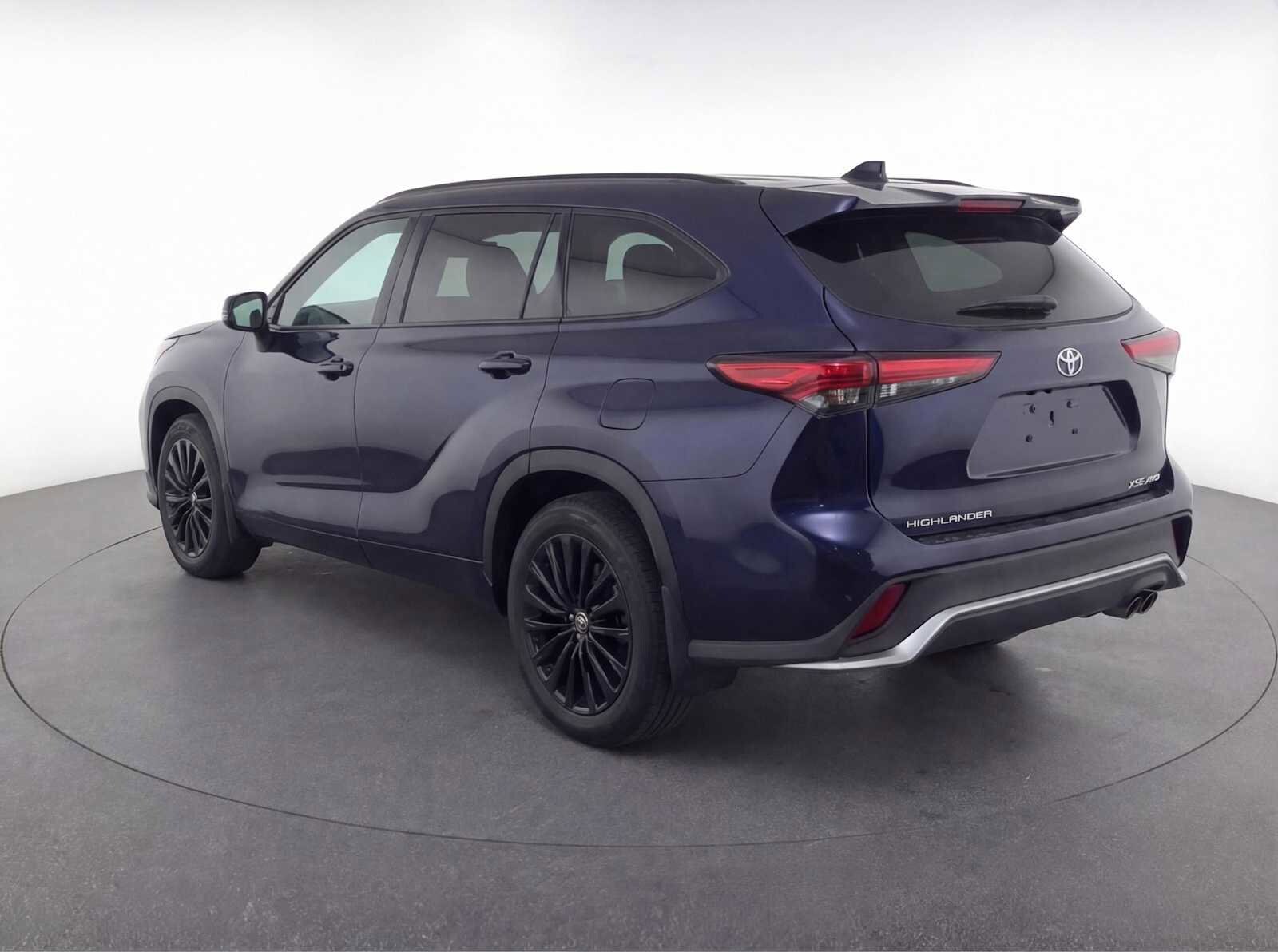 Thumbnail: 2025 Toyota Highlander - 7