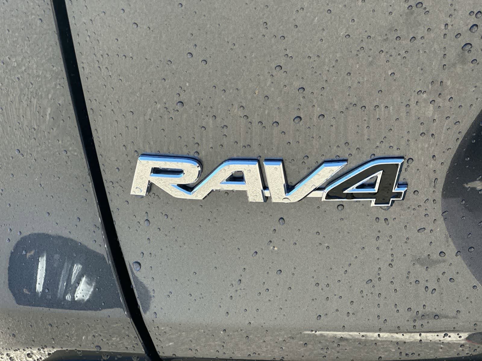 Thumbnail: 2025 Toyota RAV4 - 14