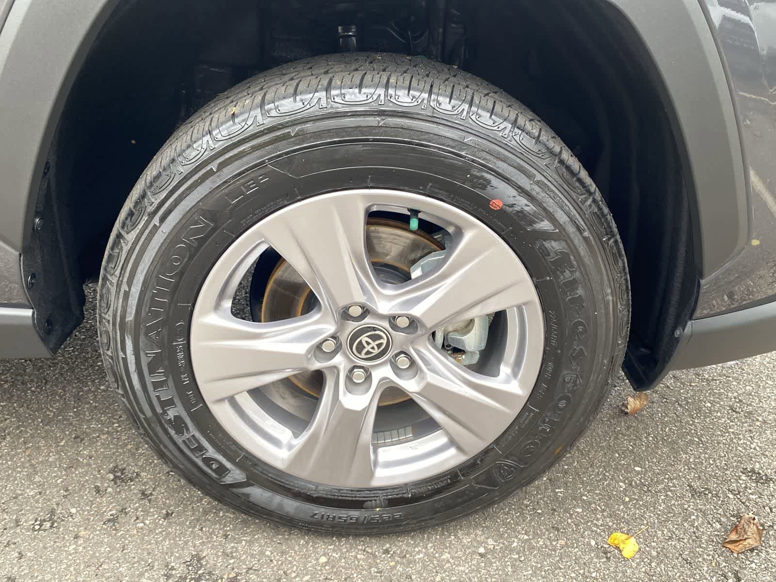 Thumbnail: 2025 Toyota RAV4 - 20