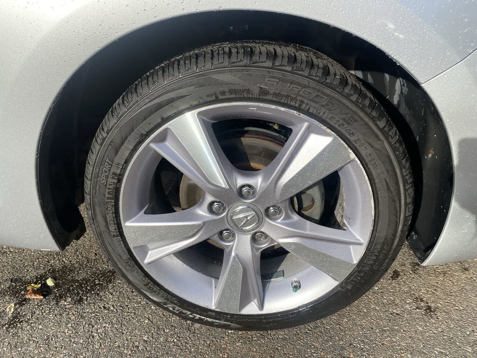 Thumbnail: 2013 Acura ILX - 21