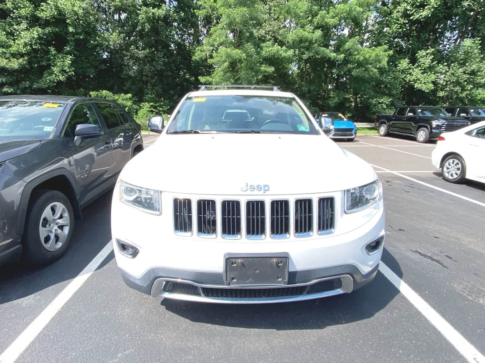 Thumbnail: 2016 Jeep Grand Cherokee - 2