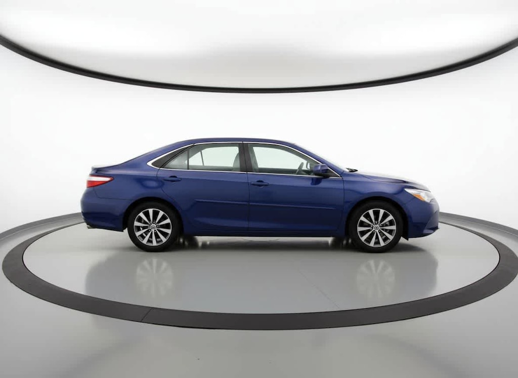 Used 2017 Toyota Camry XLE Sedan