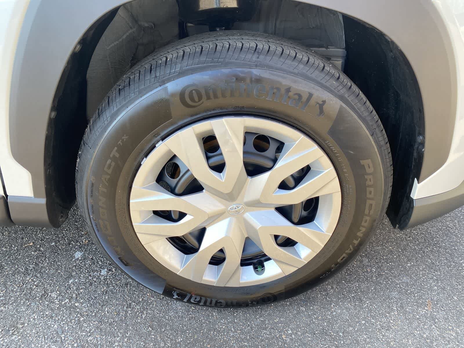 Thumbnail: 2026 Toyota Corolla Cross - 21