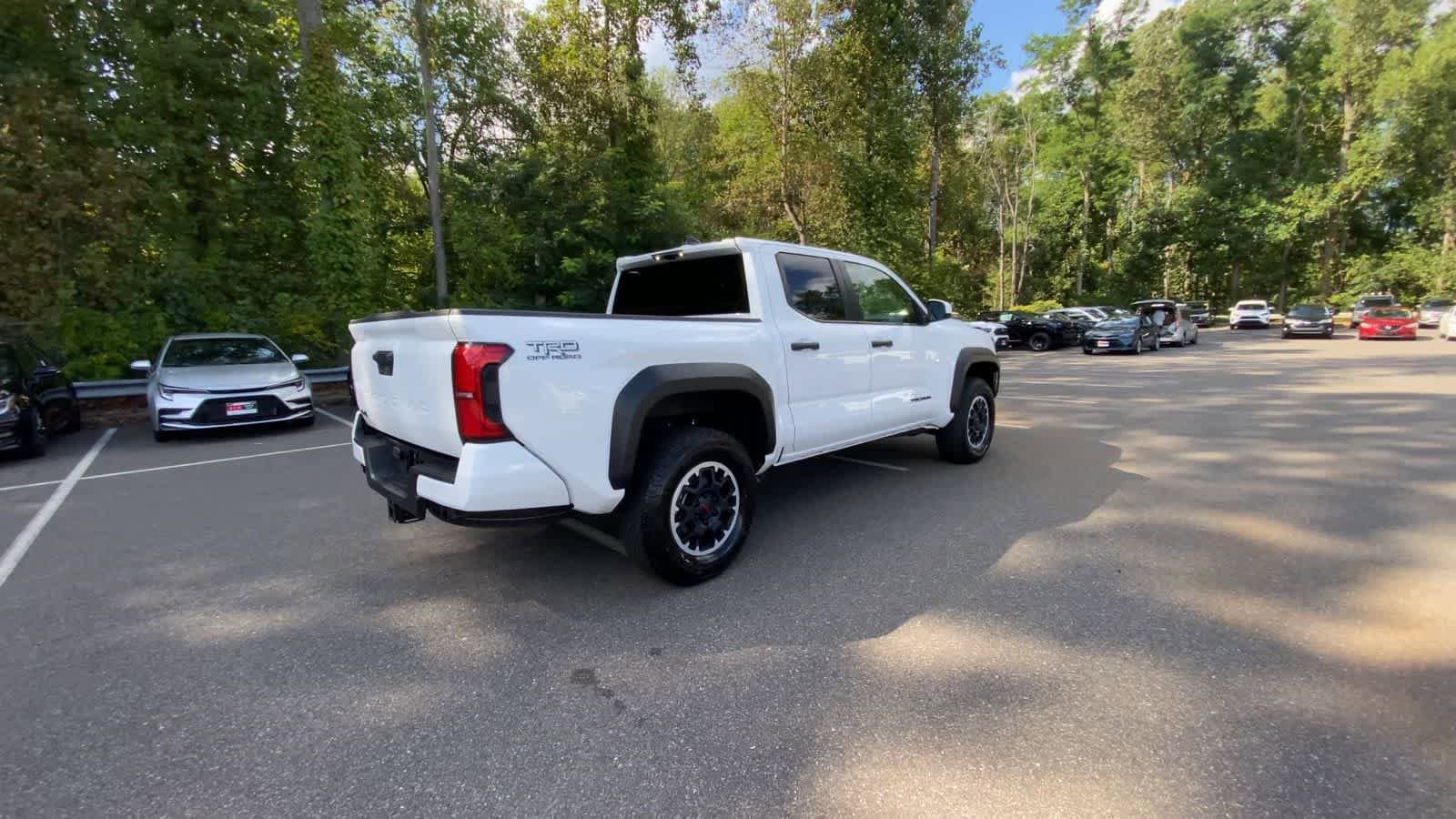 Thumbnail: 2024 Toyota Tacoma - 8