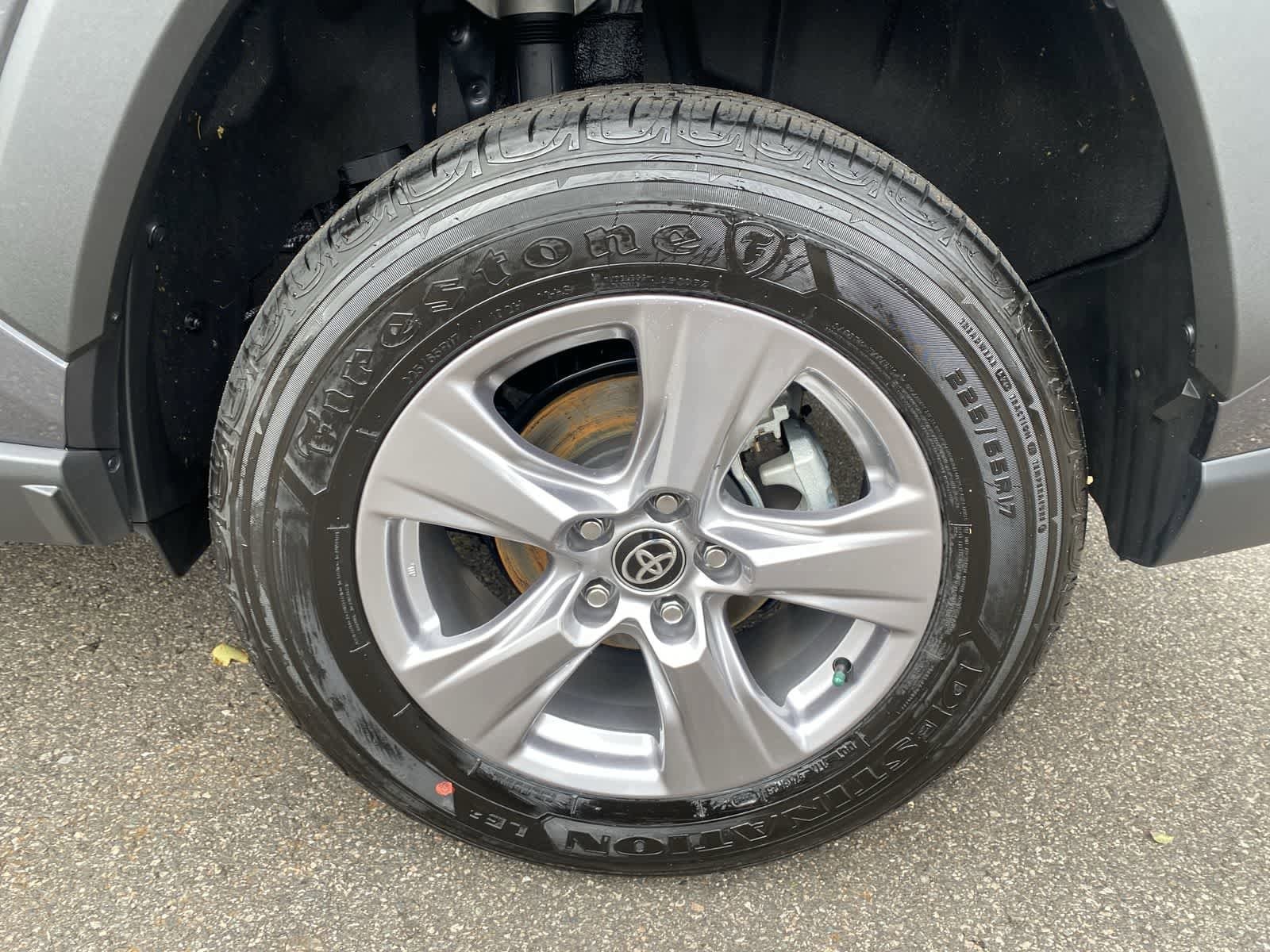 Thumbnail: 2025 Toyota RAV4 - 18