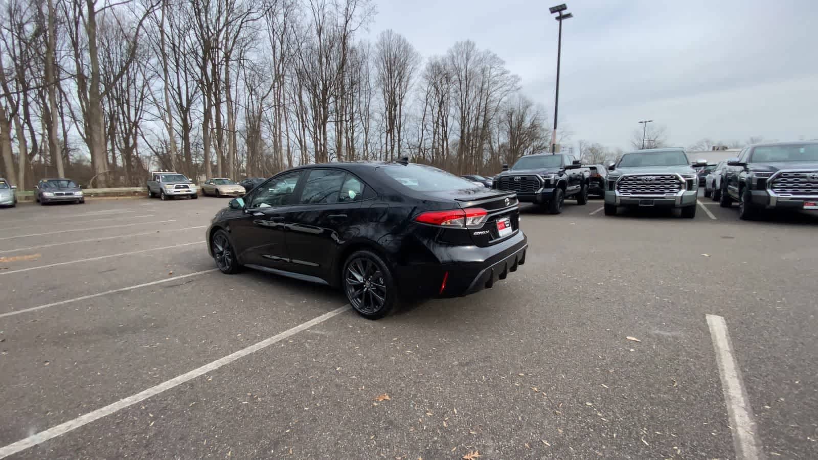 Thumbnail: 2025 Toyota Corolla - 13