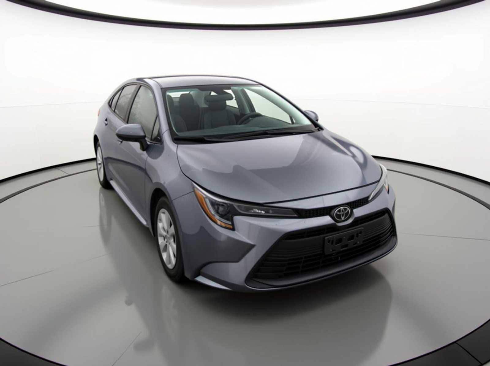 Used 2024 Toyota Corolla LE with VIN 5YFB4MDEXRP112155 for sale in Kansas City