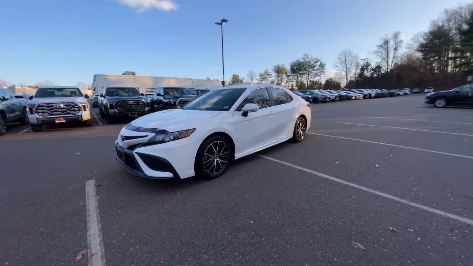 Thumbnail: 2024 Toyota Camry - 4