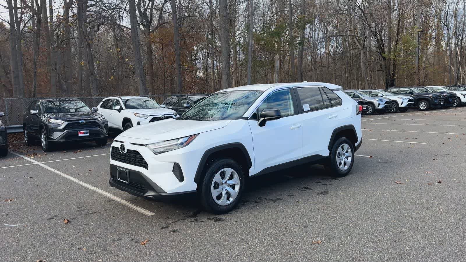 Thumbnail: 2025 Toyota RAV4 - 4
