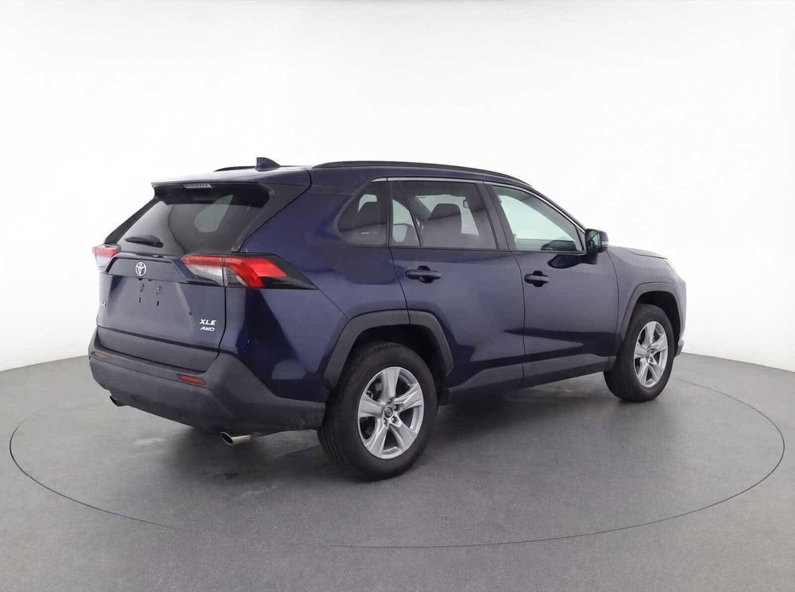 Thumbnail: 2025 Toyota RAV4 - 5