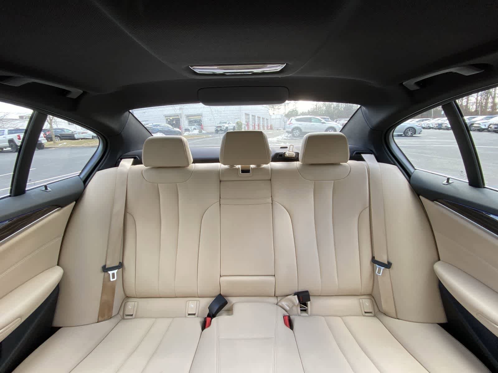 Thumbnail: 2020 BMW 5 Series - 31