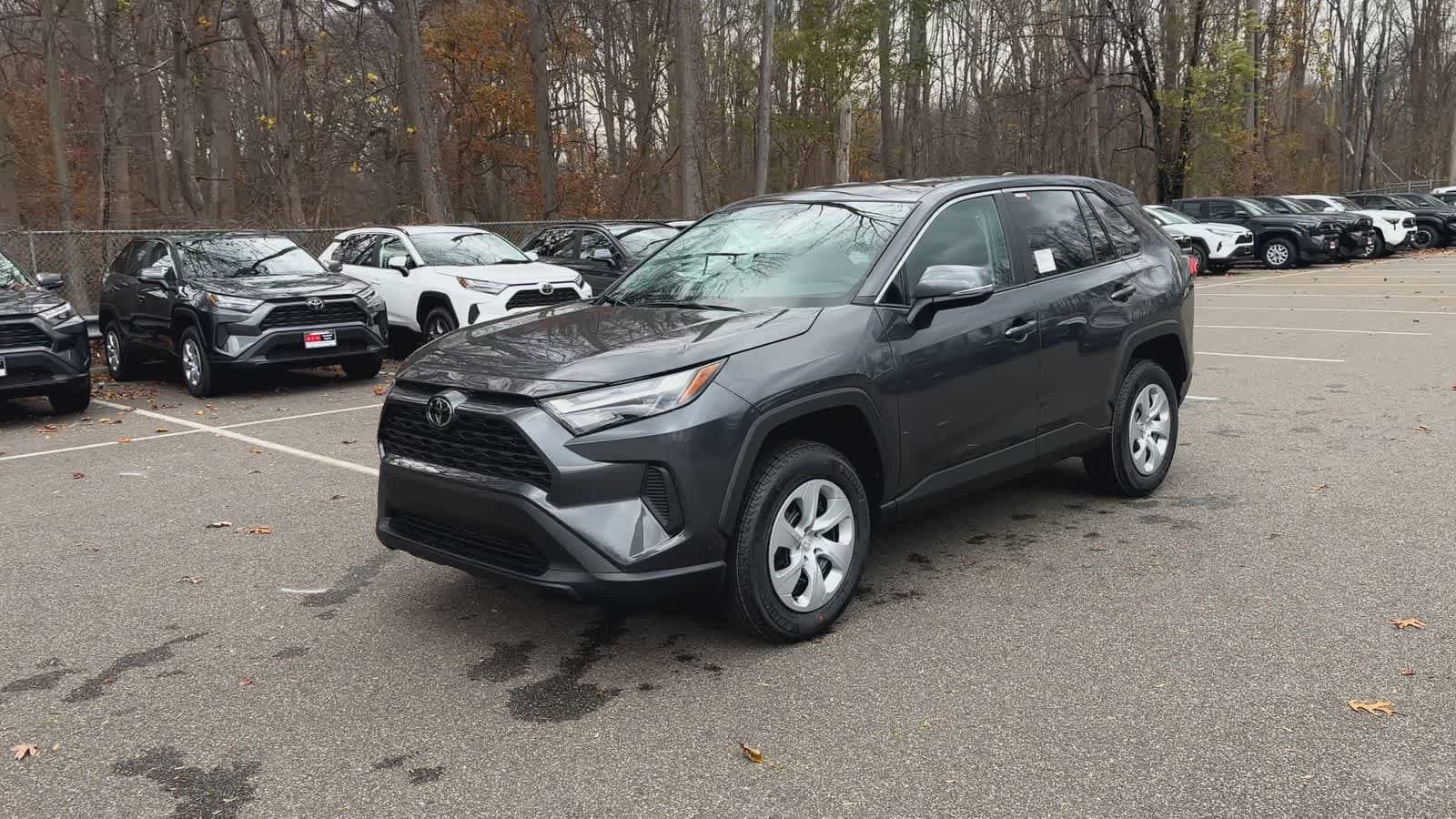 Thumbnail: 2025 Toyota RAV4 - 4