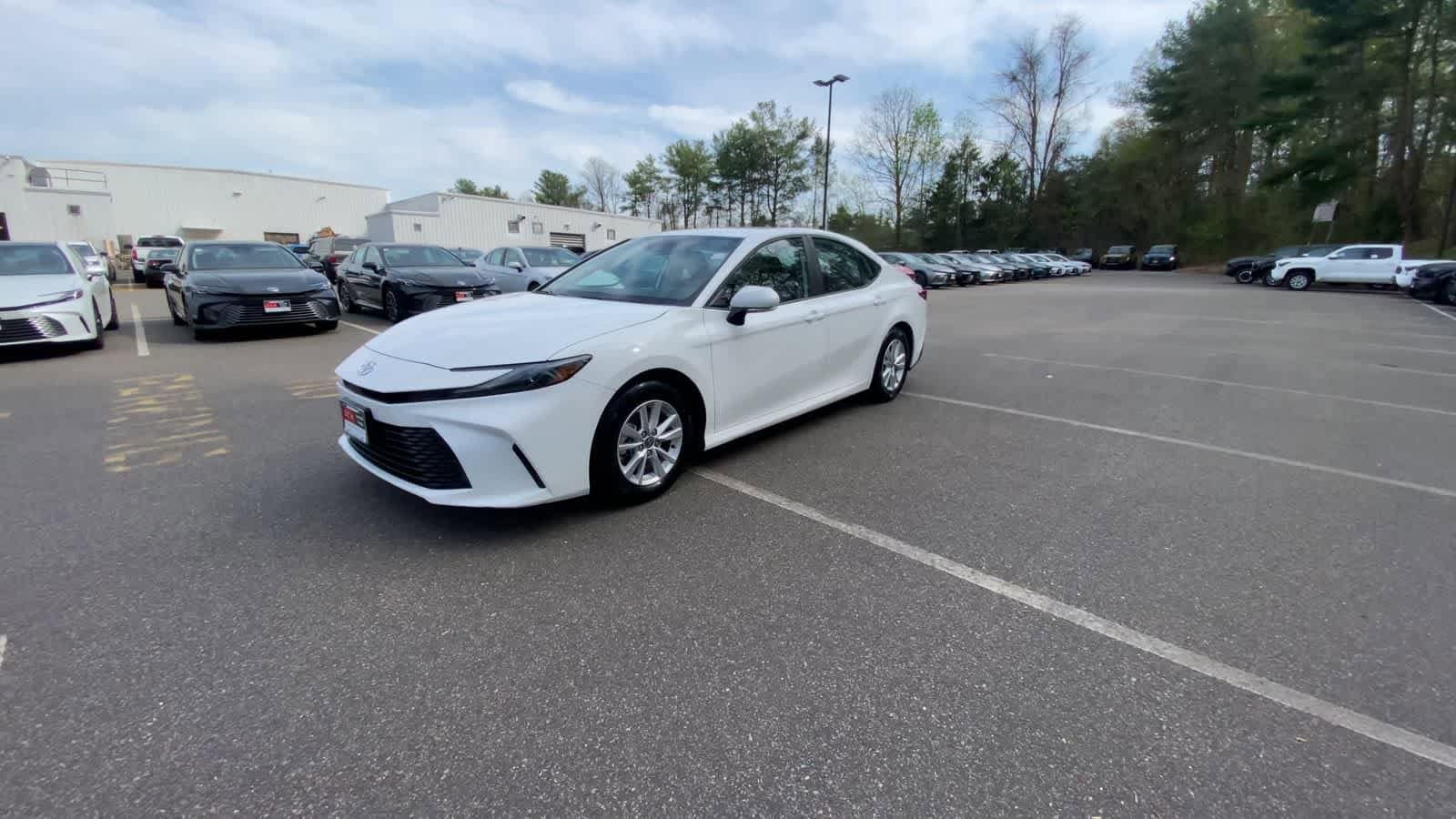 Thumbnail: 2025 Toyota Camry - 7